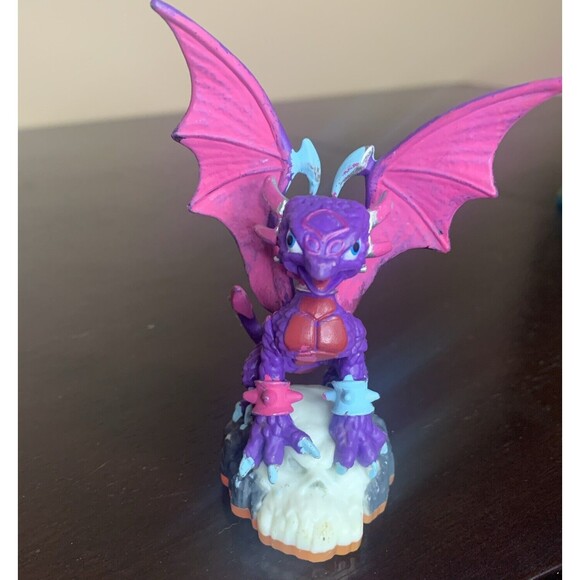 Skylanders Lot of 3 Figures - Trigger Happy, Cynder, Stealth Elf - Picture 7 of 7